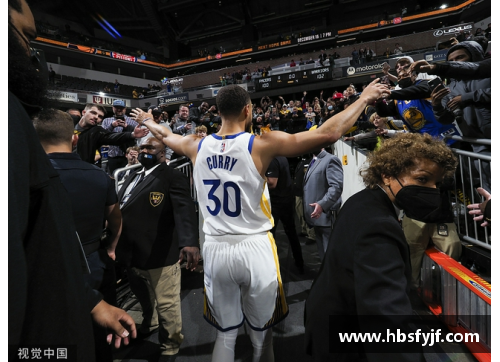 hth华体会体育官方网站登录入口2974个三分历史第一！NBA官方连续庆祝，全美转发库里纪录消息 - 副本 (2)